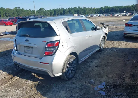 2020 Chevrolet Sonic Fwd Lt 5-Door из США, поврежденный, VIN 1G1JD6SB9L4101294